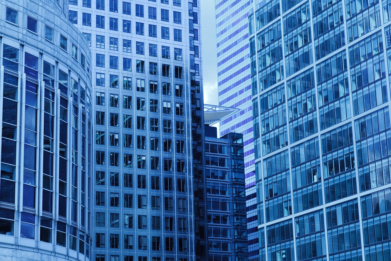 entdecken sie die welt der immobilieninvestitionen. profitieren sie von wertvollen tipps, strategien und marktanalysen, um erfolgreich in immobilien zu investieren und ihr vermögen zu steigern.