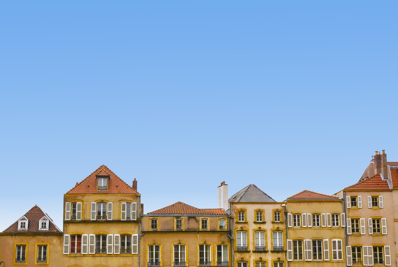 entdecken sie den aktuellen immobilienmarkt: trends, analysen und wertvolle informationen für käufer und investoren. bleiben sie informiert über entwicklungen und chancen in der immobilienbranche.