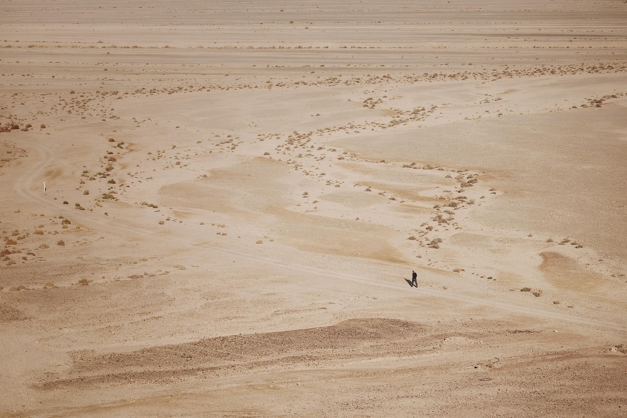 entdecken sie die kunst des minimalismus: weniger ist mehr. tipps und inspirationen für ein einfaches, klares und bewusstes leben.