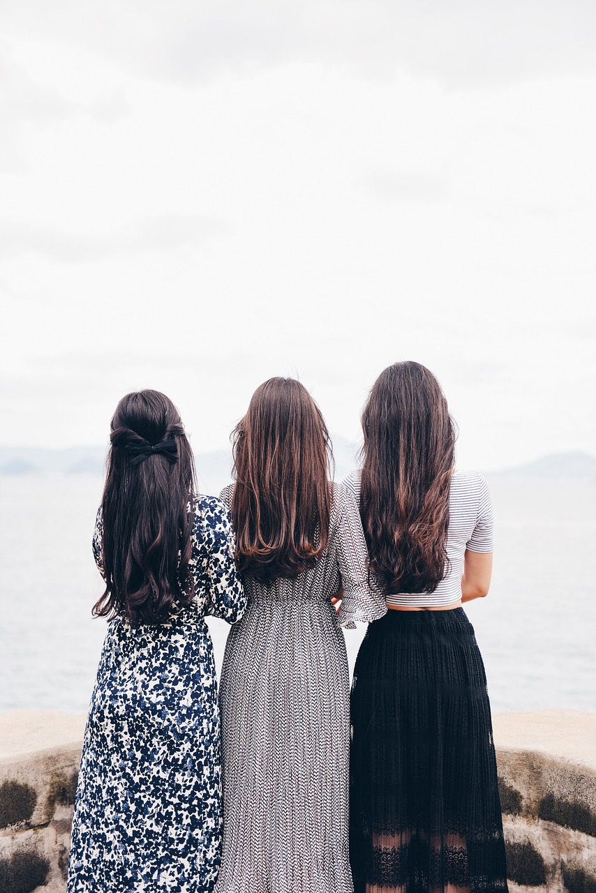 entdecken sie die bedeutung der frauenrechte, die für gleichheit und gerechtigkeit kämpfen. erfahren sie mehr über die herausforderungen und errungenschaften im kampf für die rechte der frauen weltweit.