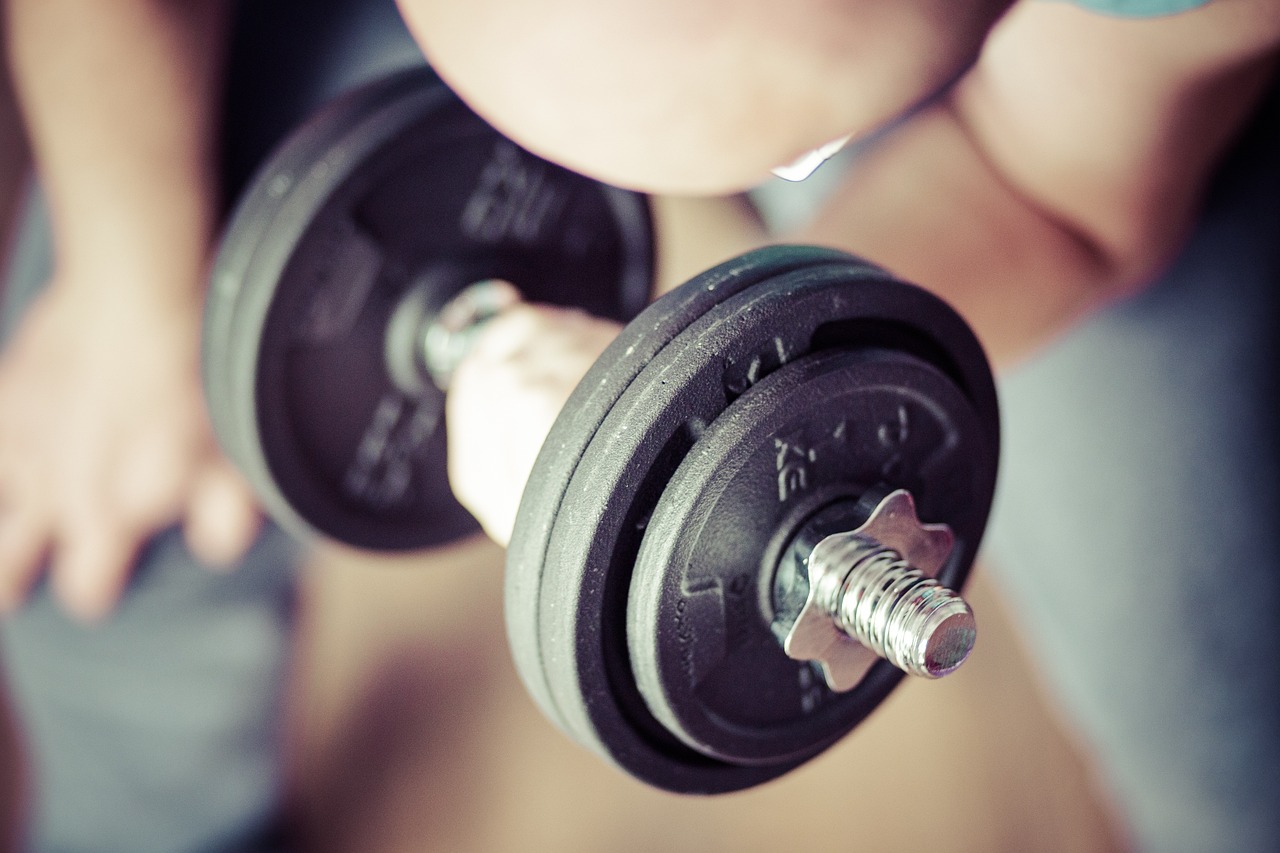 entdecken sie die vorteile von körperlicher fitness! erfahren sie, wie sie ihre gesundheit verbessern, ihre leistungsfähigkeit steigern und ein aktives leben führen können. ideal für anfänger und fortgeschrittene. beginnen sie noch heute mit ihrem fitnessprogramm!