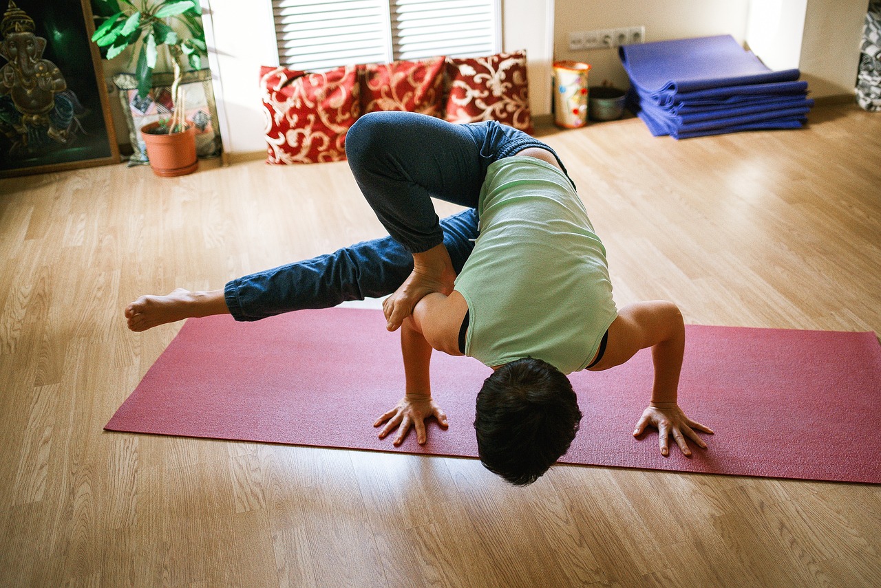 entdecken sie die transformative kraft des yoga. verbessern sie ihre flexibilität, stärken sie ihren körper und finden sie innere ruhe mit effektiven übungen und techniken. beginnen sie ihre reise zu mehr wohlbefinden und balance.
