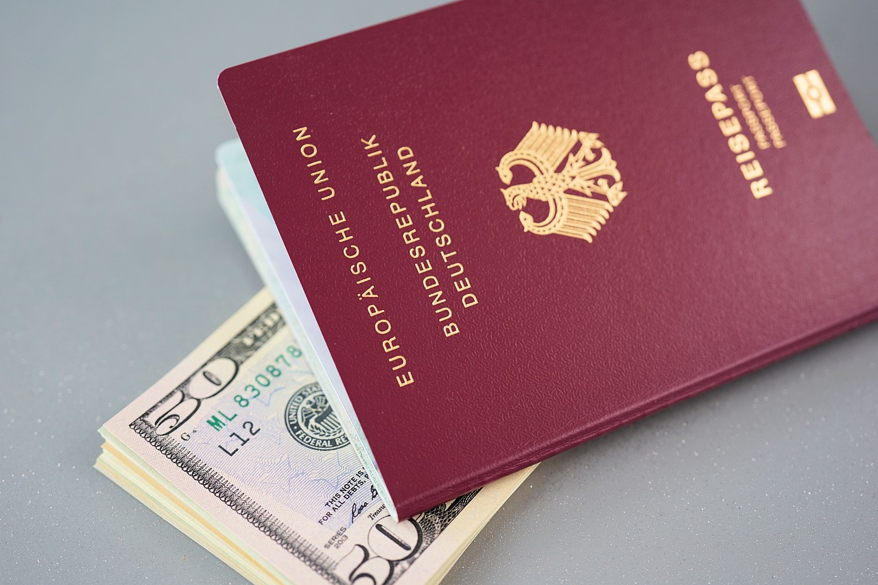 erhalten sie alle informationen über visa für reisen, arbeit und studium im ausland. entdecken sie die verschiedenen visa-typen, antragsverfahren und nützliche tipps für einen reibungslosen aufenthalt.