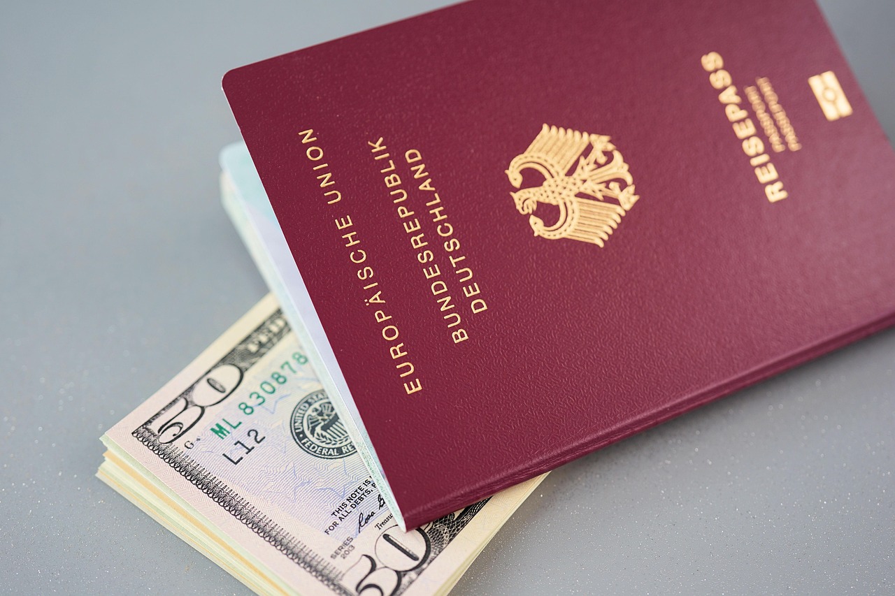 erfahren sie alles über visa, einschließlich antragsverfahren, erforderliche dokumente und tipps für einen erfolgreichen antrag. maximieren sie ihre chancen auf eine reibungslose einreise mit unseren umfassenden informationen.