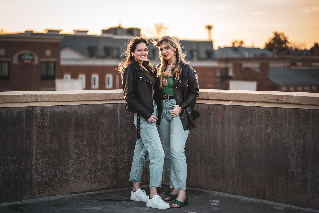 entdecken sie die neuesten trends und tipps für frauen, einschließlich mode, schönheit und lifestyle. inspirierende geschichten und ratschläge für moderne frauen.